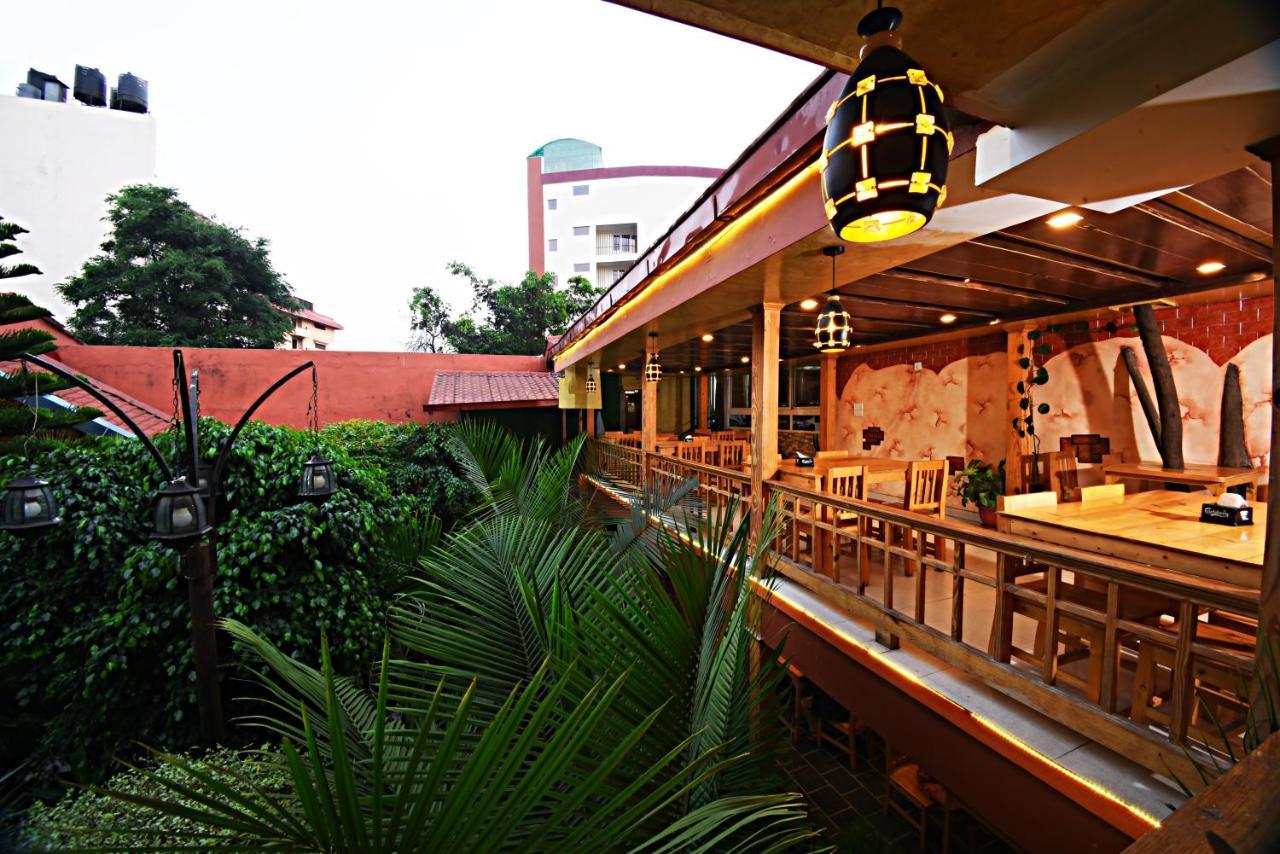 Hotel Thamel Park Katmandu Zewnętrze zdjęcie